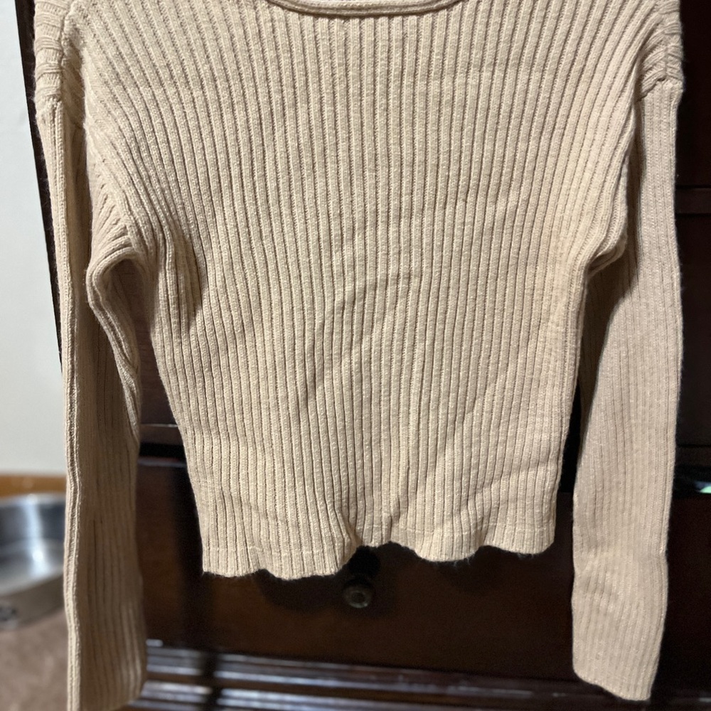 Sweater - Picture 2 of 3